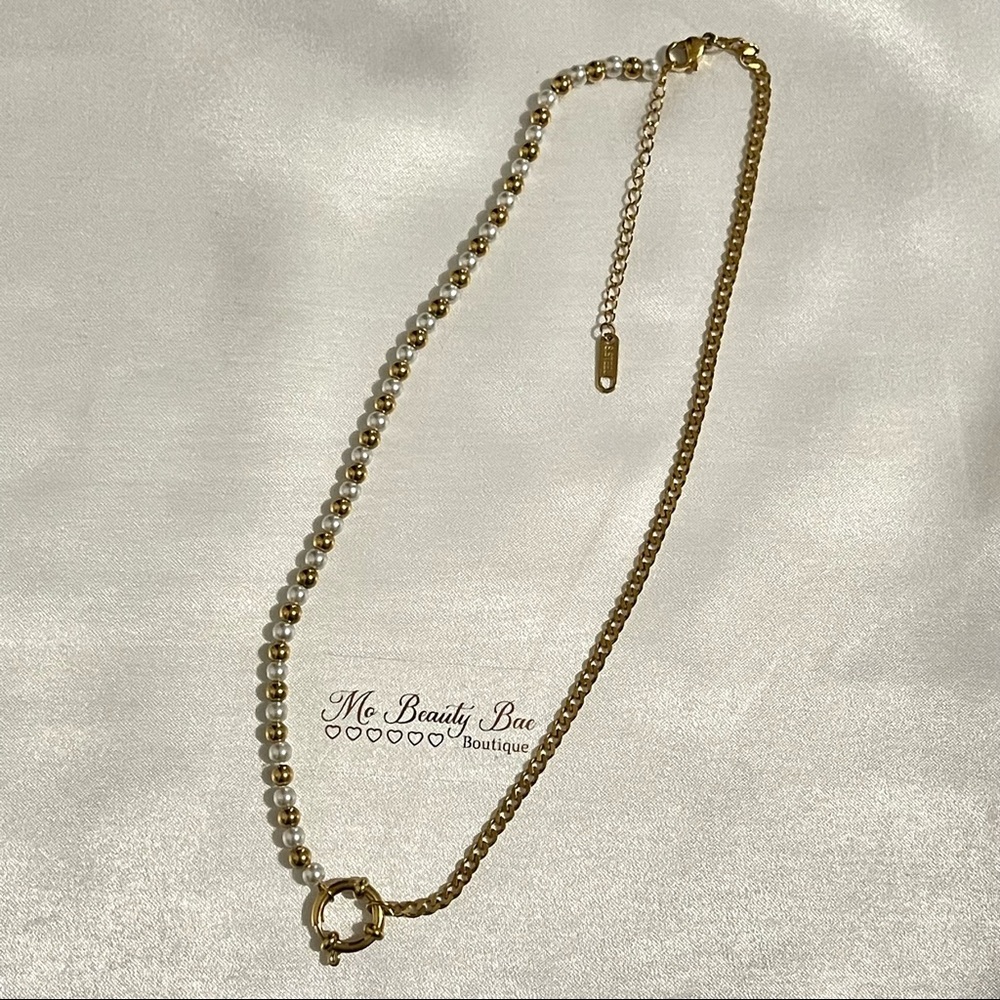 Pearl Gold Chain Necklace - Picture 3 of 5